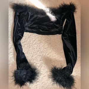 EDIKTED BLACK CROP TOP